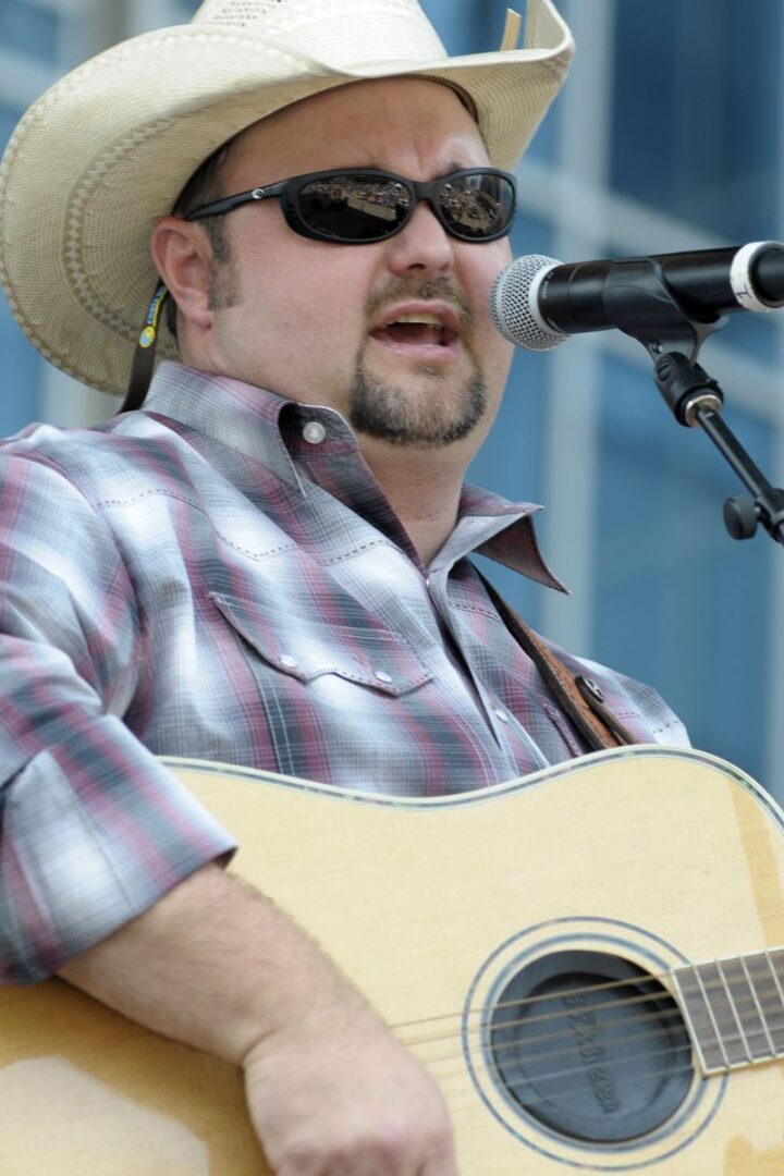 Daryle Singletary Net Worth Wife Famous People Today