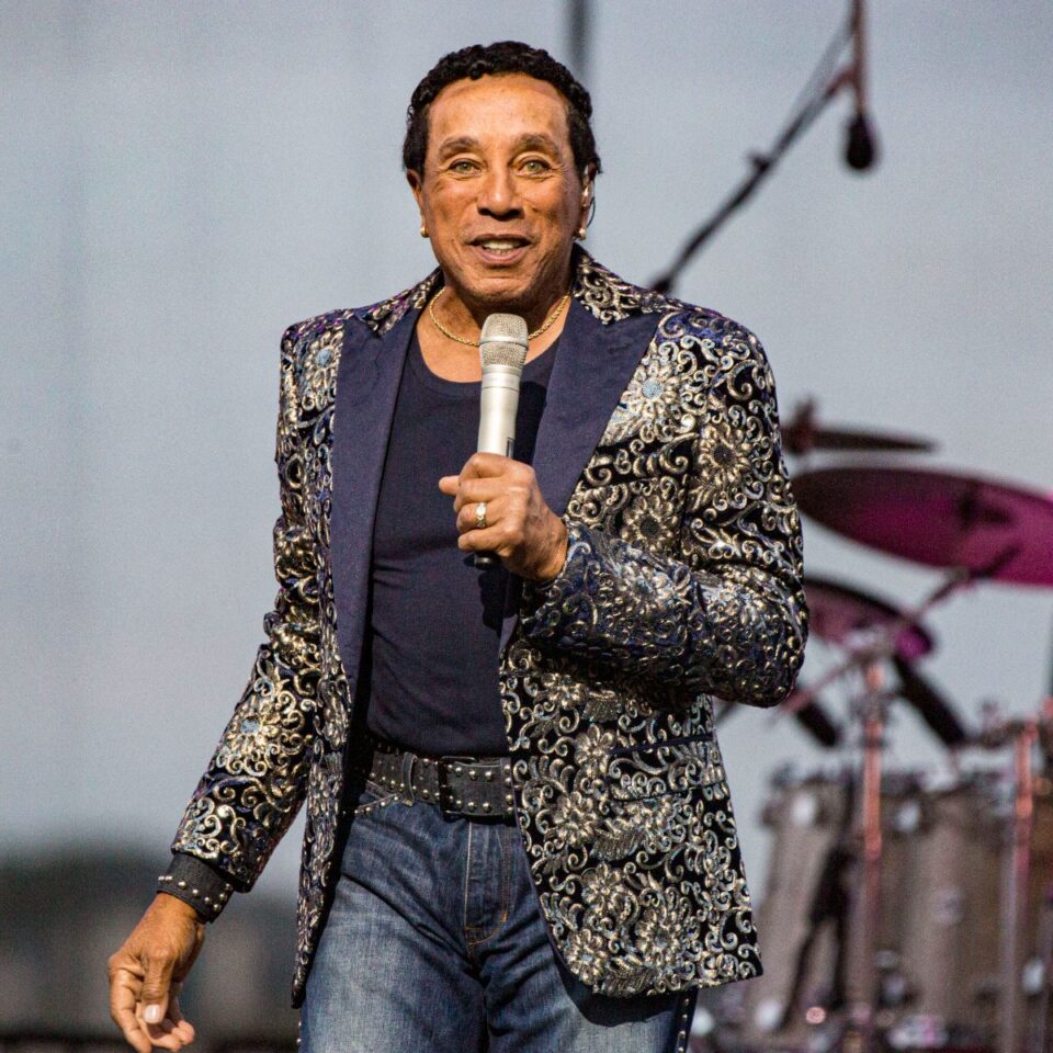 Smokey Robinson Net Worth & Wife - Famous People Today