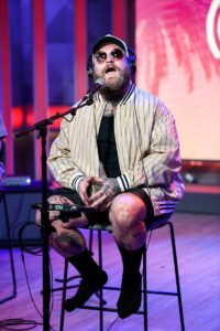 Teddy Swims Net Worth & Girlfriend - Famous People Today