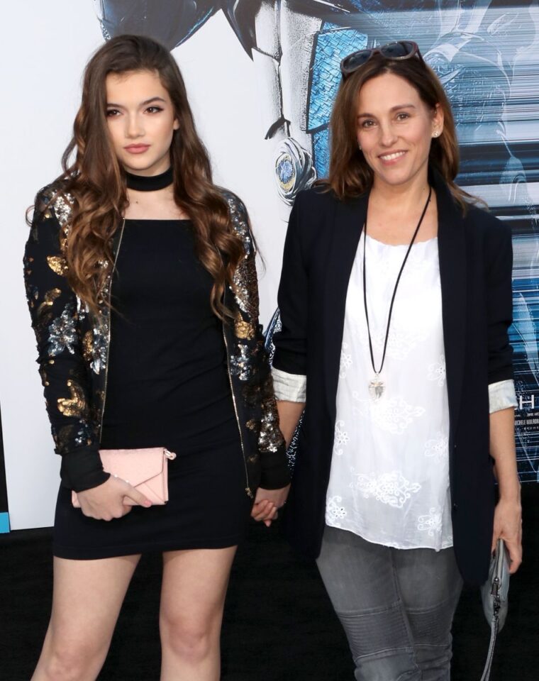 Amy Jo Johnson Net Worth & Husband - Famous People Today