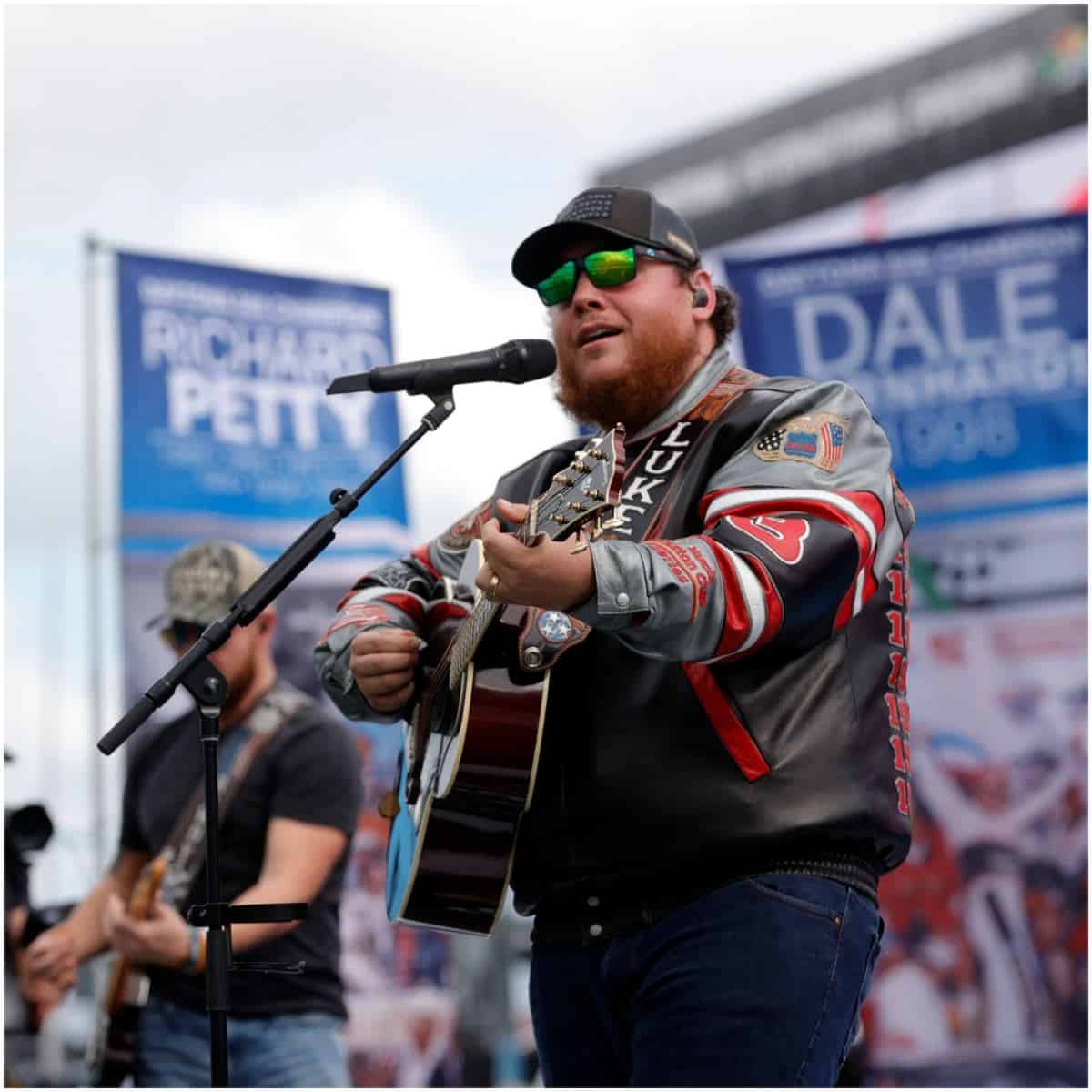 did luke combs brother passed away