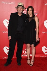 Benmont Tench Net Worth Wife - Famous People Today