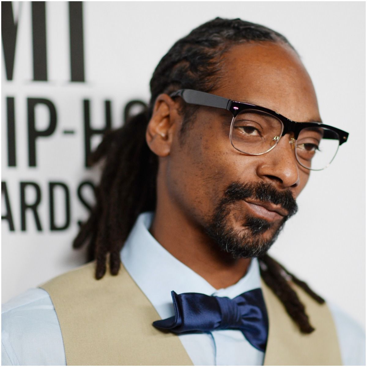 how much is snoop dogg worth