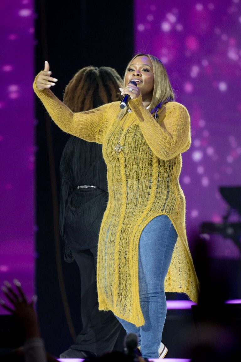 Tasha Cobbs Net Worth Famous People Today