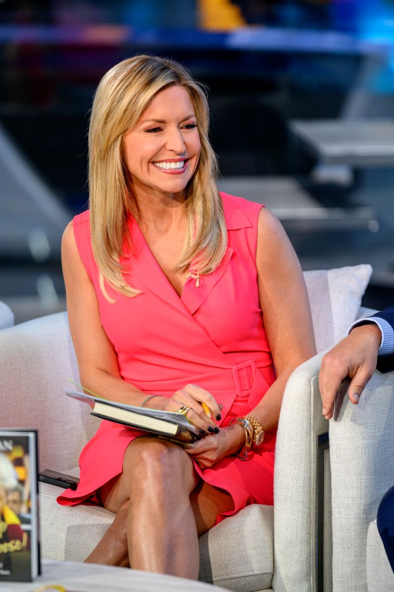 who ainsley earhardt parents