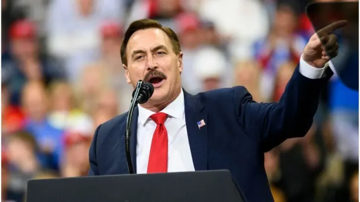 How many times has Mike Lindell been married