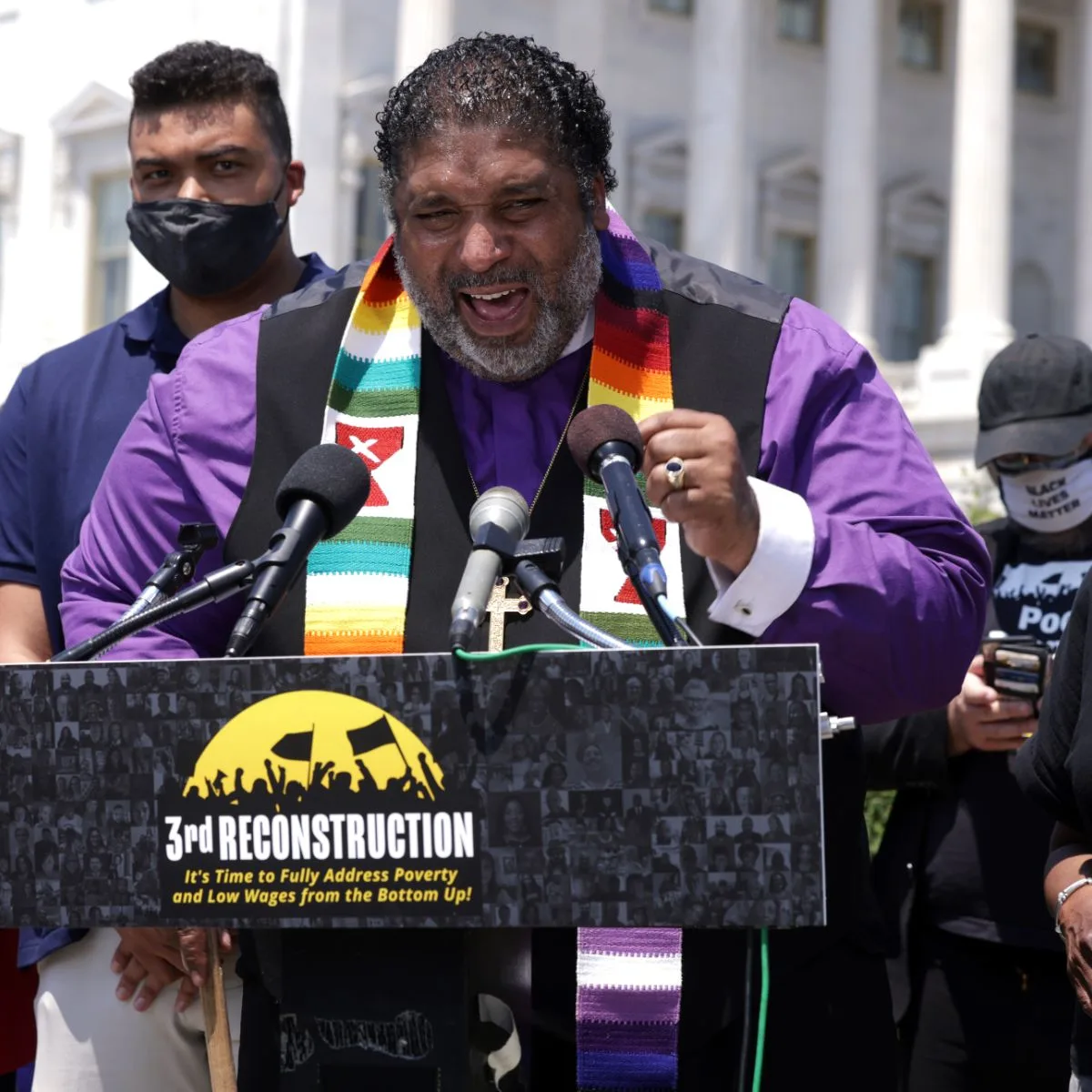 How much does Dr William Barber weigh