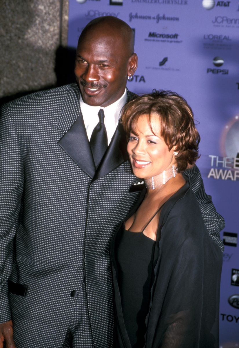 Michael Jordan and wife Juanita Vanoy