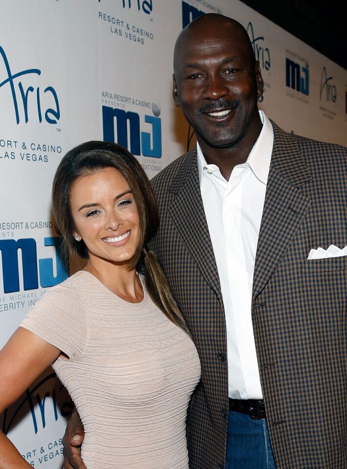 Michael Jordan Net Worth & Wife - Famous People Today