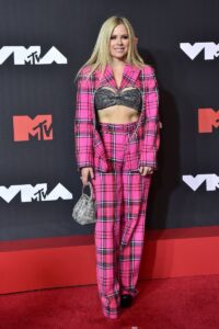 Are Avril Lavigne and Adam Levine related? Siblings? - Famous People Today