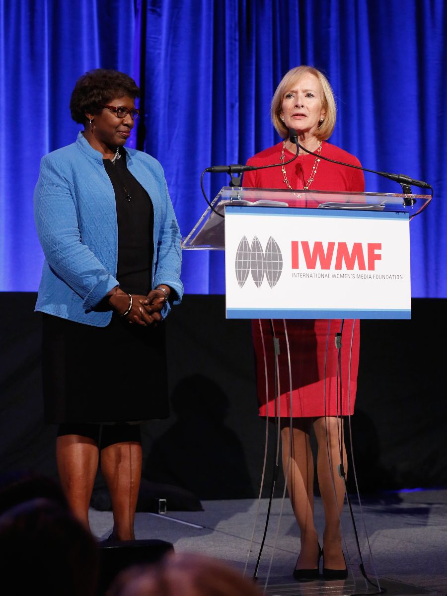 who is gwen ifill married to