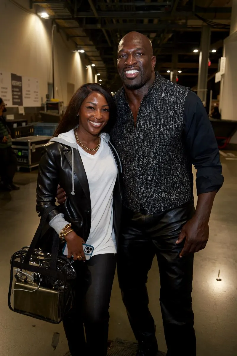 how tall is titus o'neil