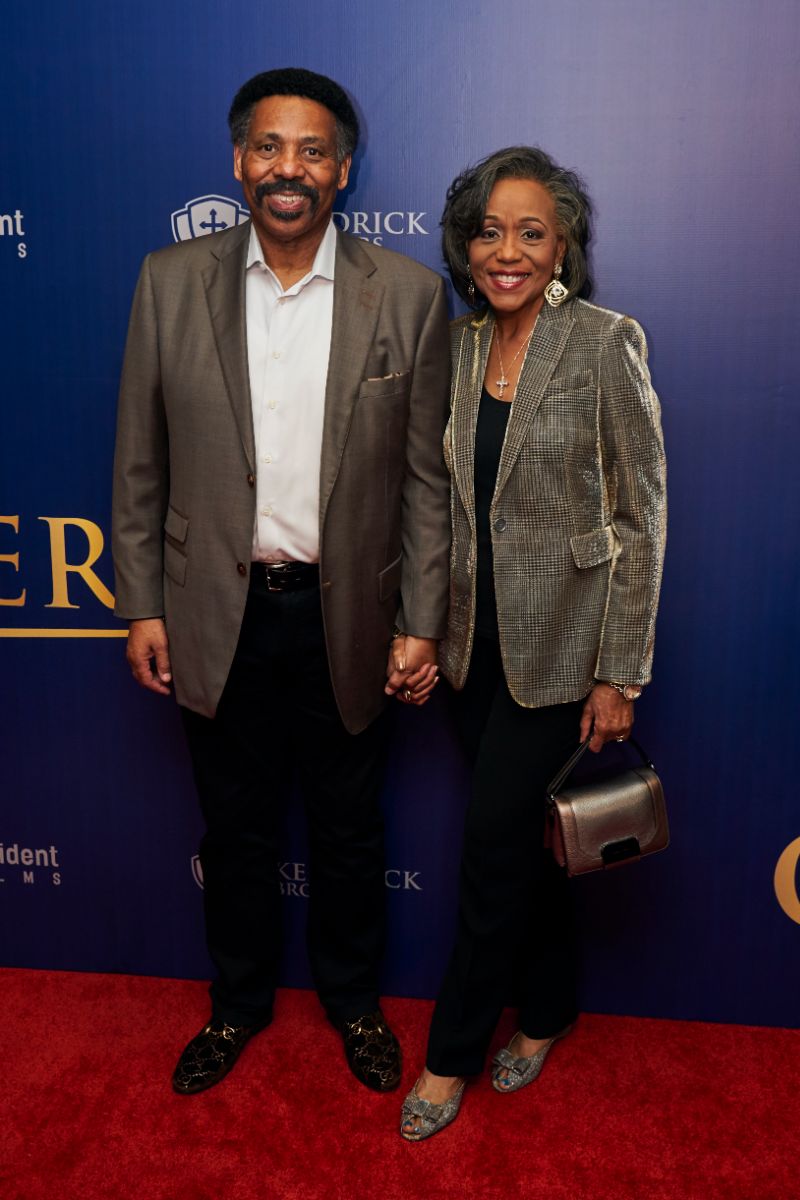 Dr. Tony Evans and wife Dr. Lois Evans