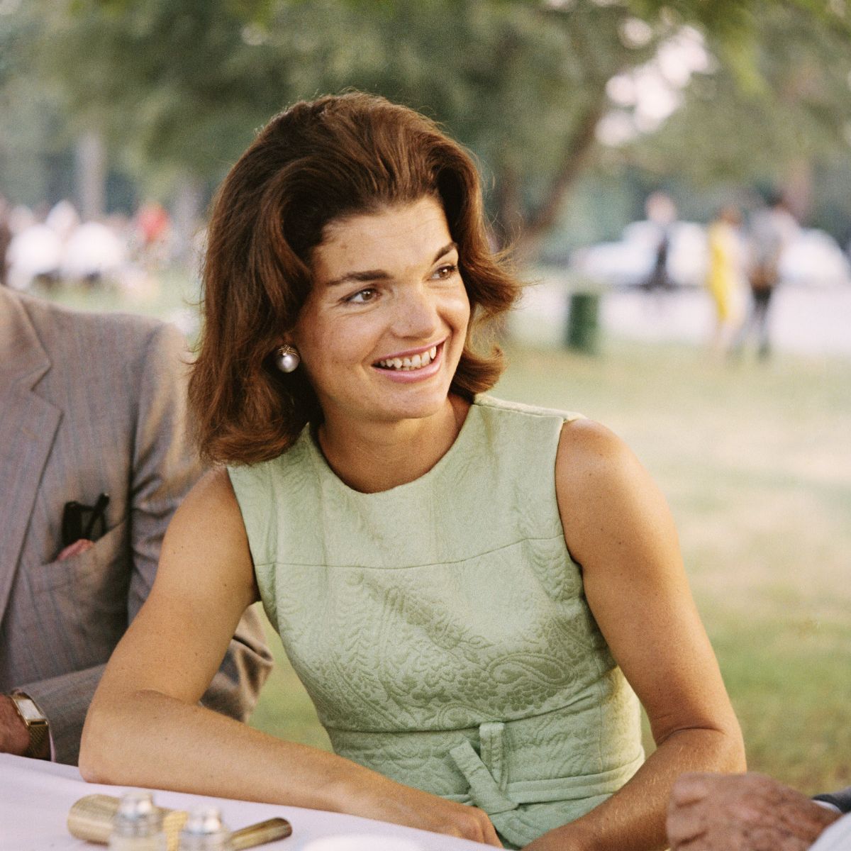 Who was Jackie Kennedy's sister
