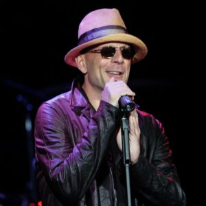 Bruce Willis Net Worth & Wife - Famous People Today