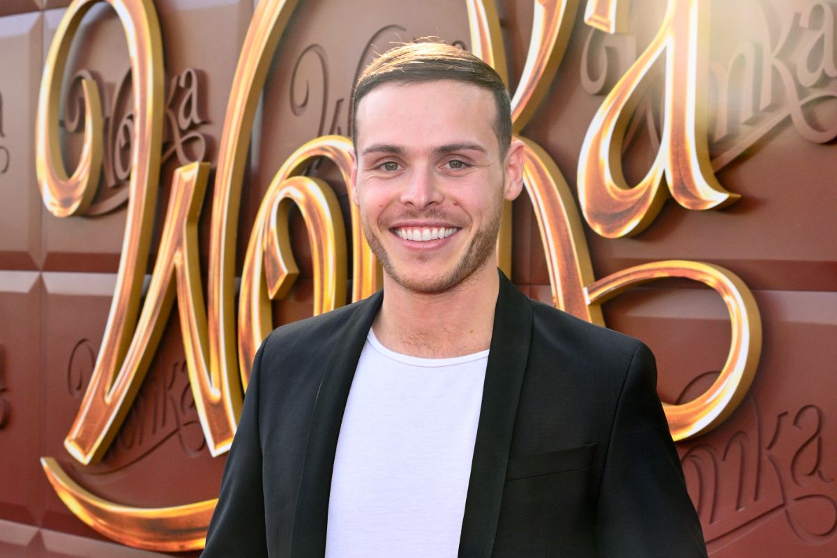 Amaury Guichon Net Worth (Update) - Famous People Today