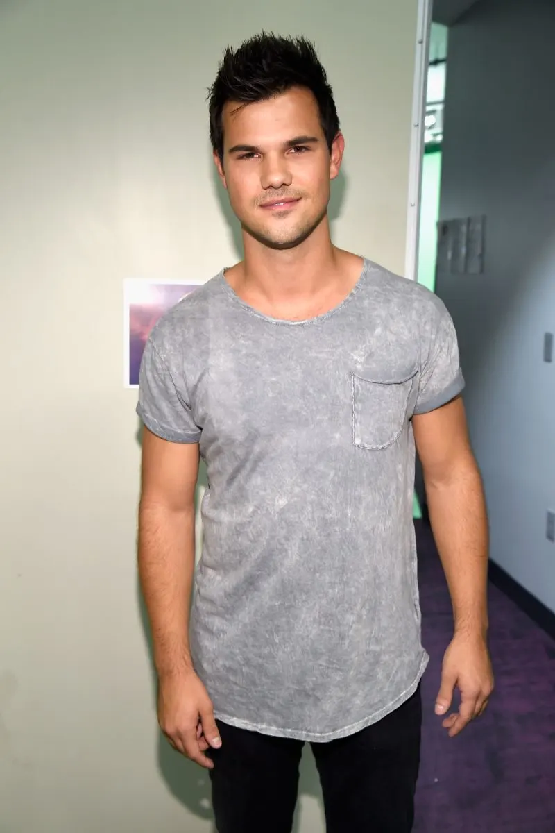 Taylor Lautner Net Worth facts