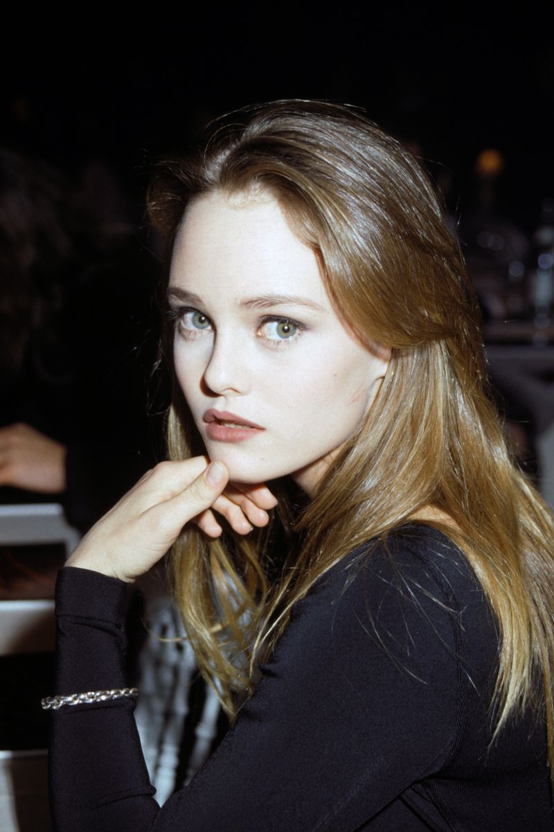 Vanessa Paradis Net Worth young