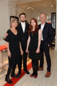 Bonnie Wright Net Worth & Husband | Ginny Weasley (Harry Potter