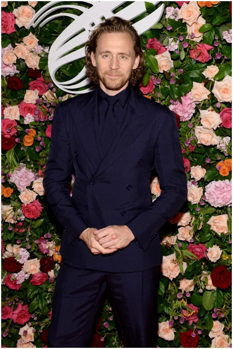 Tom Hiddleston net worth biography