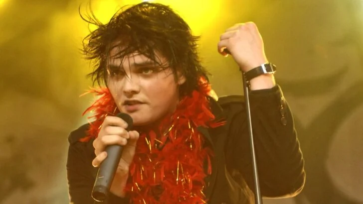 Gerard Way Net Worth & Wife