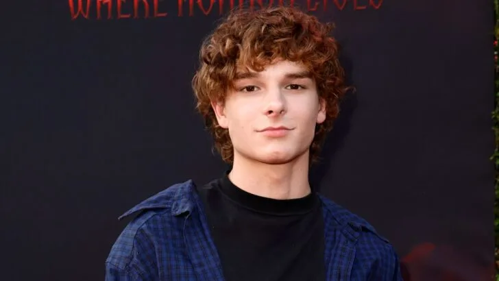 Mason Thames Net Worth & Girlfriend