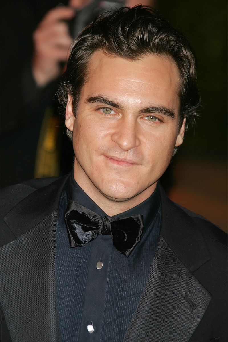 Joaquin Phoenix Net Worth & young