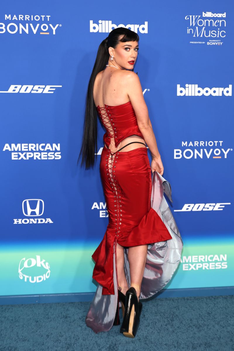 Katy Perry Net Worth & bio